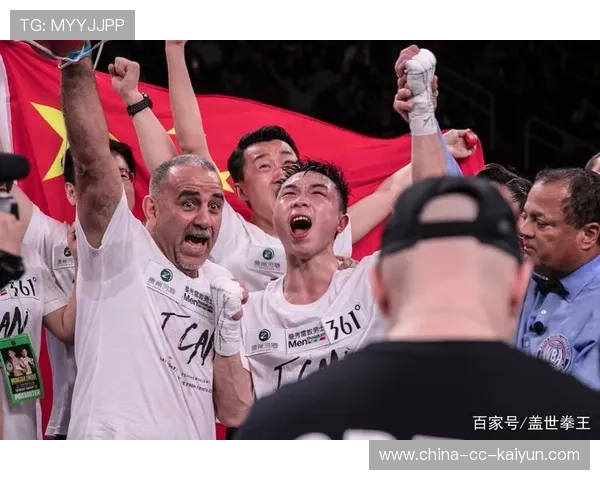 世界拳王赛爆冷!卫冕冠军被一拳击倒全场沉默 世界拳王赛爆冷!卫冕冠军被一拳击倒全场沉默