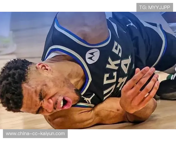 橄榄球巨星受伤离场！球队季后赛希望渺茫